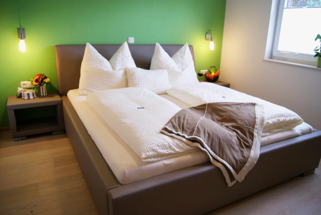 Taferne In Koestendorf - Ferienwohnung Monteurzimmer Neumarkt am Wallersee Bagian luar foto