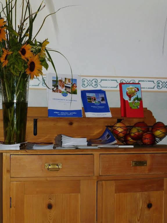 Taferne In Koestendorf - Ferienwohnung Monteurzimmer Neumarkt am Wallersee Bagian luar foto